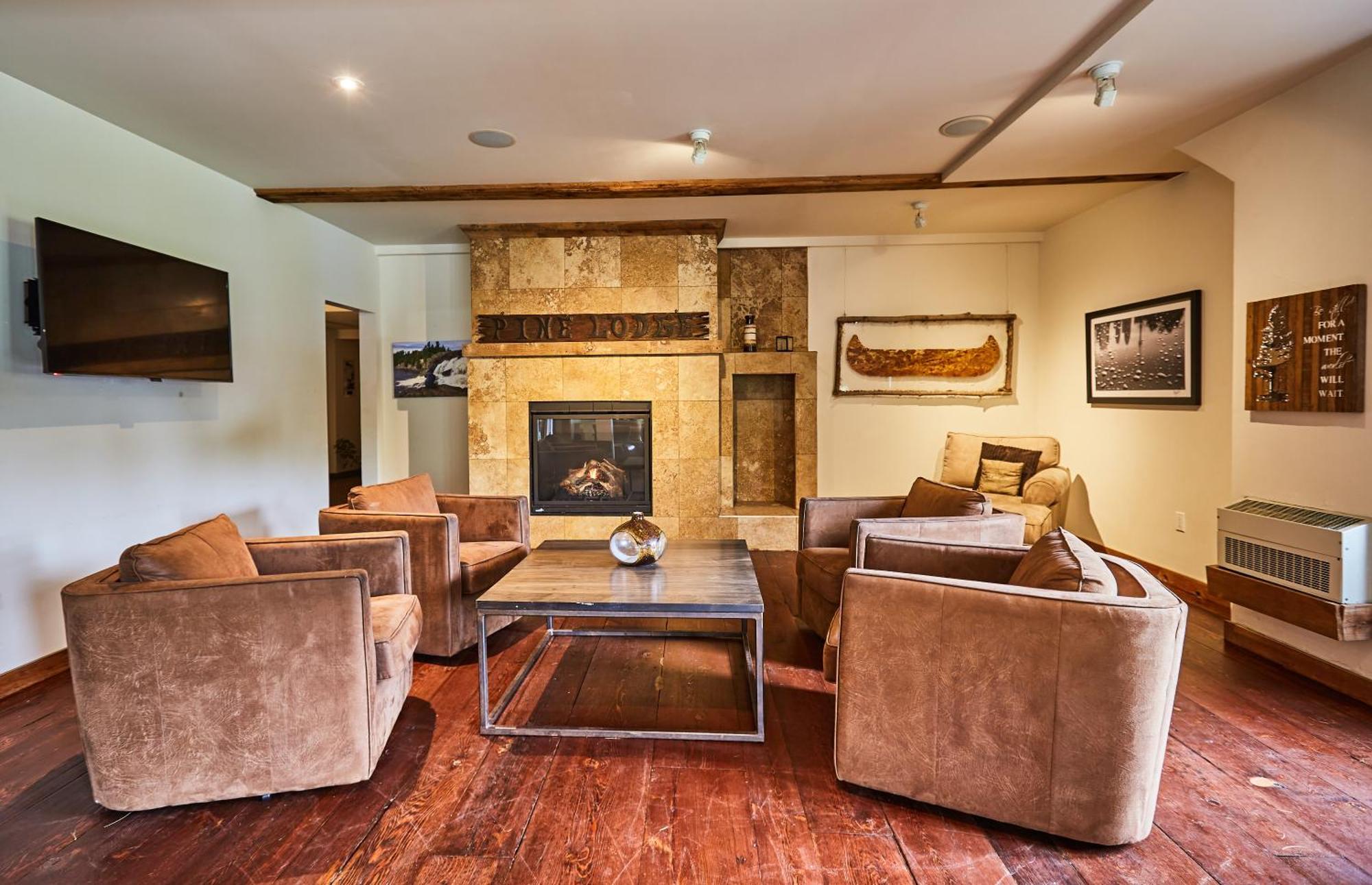3 Pines Lodge Muskoka Huntsville Ngoại thất bức ảnh